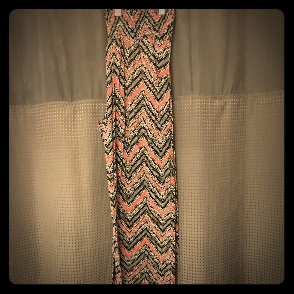 Black and coral palazzo pants with pockets